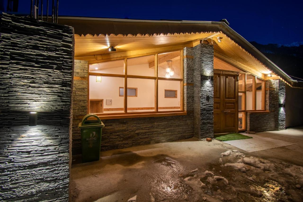 Rocky Mountain Jibhi Hotell Exteriör bild